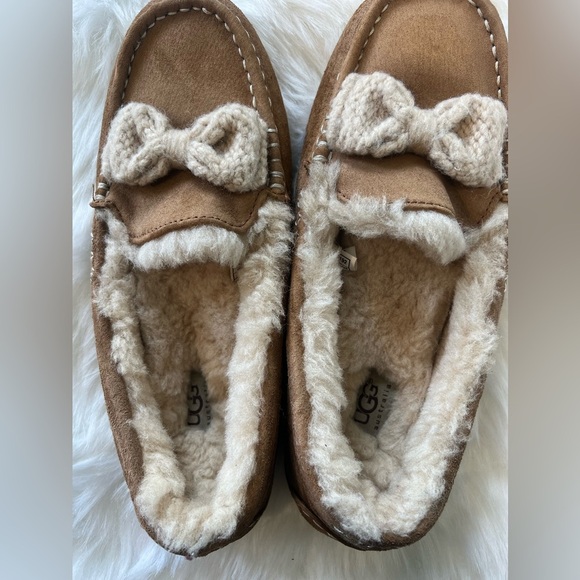 UGG ANSLEY FUR BOW slipper size 10 chestnut color - Picture 3 of 8